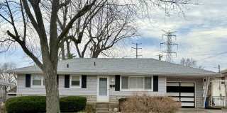 3 Bedroom 2 BathHome Gallery 1