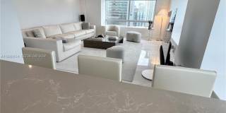 1435 Brickell Ave Gallery 58