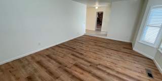 Spacious three bedroom home in desirable Windsor neighborhood! Gallery 12