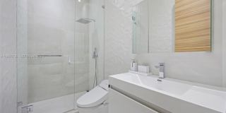 3260 NE 165th St Gallery 28