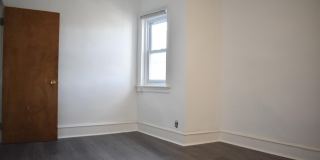 10 S 62ND Street Gallery 14