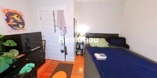 17 Ashland St. Gallery 5