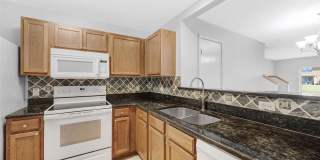 6928 HAWTHORNE TRACE LANE Gallery 3