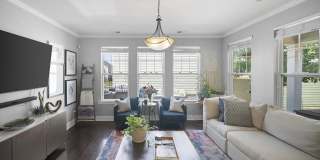 Room in 4 Bedroom Home at Double Oaks Rd Gallery 16