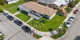 1621 S Treasure Dr Gallery 32