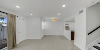 4550 SW 68th Court Circle Gallery 21