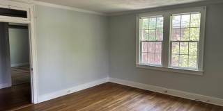 303 King Street Gallery 30