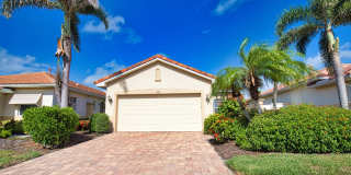 Seasonal Short-Term 2 Bed 2 Bath Single Family Home located in Venetian Golf and River Club! Gallery 1