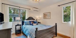 25 Miami Avenue Gallery 13