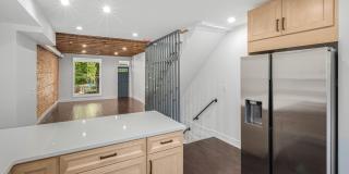 325 W LORRAINE Avenue Gallery 5
