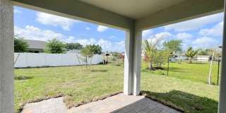 920 NE 10th Street Gallery 30