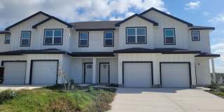 Beautiful 2-Story Home in Hunters Ranch – 3 Bed, 2.5 Bath Gallery 1