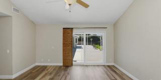 16540 Wagon Wheel Gallery 30