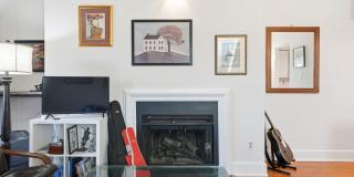 Charming Historic Capitol Hill Loft | 1 BR + Lofted Bedroom Gallery 4