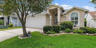 229 CHARLEMAGNE Circle Gallery 1