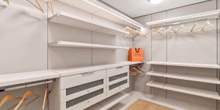 10203 Collins Avenue Gallery 15