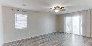 Beautiful pool home w/ RV Parking Gallery 26