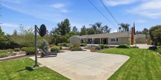 16540 Wagon Wheel Gallery 48