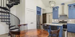 4068 Poets Trail Gallery 13