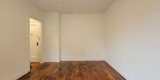 211 E 46th St Gallery 3