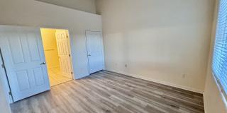 SW Littleton Top Floor Condo with Mountain Views! Gallery 23