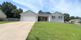Fenced home close to FLW! Gallery 1