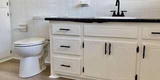 Gorgeous! Completely Remodeled 3/2/2 in Bayless with Washer/Dryer and Fridge! Gallery 25