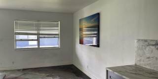 739 NE 13th Court Gallery 12
