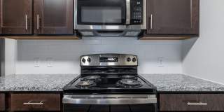 The Oaks at Ben White Apartments Gallery 12