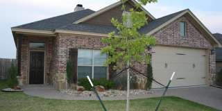 4 Bedroom Single Family Home: Midway ISD: Move in Special Gallery 1