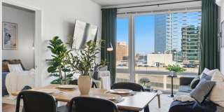 Post Chicago Gallery 81