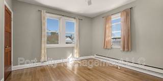 3607 Bayonne Avenue - 2 Gallery 8