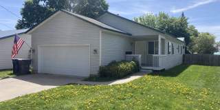 913 Pine Street Gallery 1