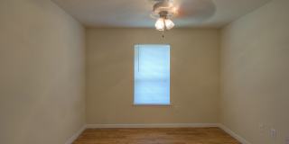 Park at Piney Woods Gallery 1