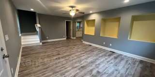 2062 Hollywood Drive Gallery 3