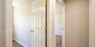 Fantastic 4 bedroom, 2 bathroom home in great location! Gallery 22