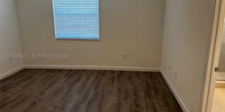 1120 SE 26th Ter Gallery 24