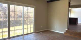 1018 WILLOWLEAF Way Gallery 32