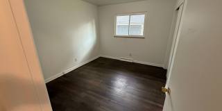 2203-2205 McGuffey Rd. Gallery 10