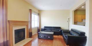 370 Summerhill Dr Gallery 1