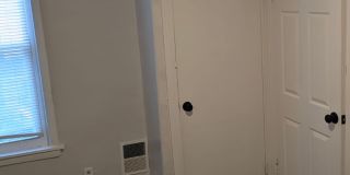 1538 South Dover Street Gallery 13