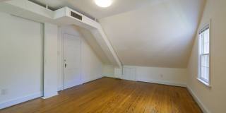 Charming & Spacious Colonial in N Cleveland Park w/Park-Like Rear Garden & Detached Garage Gallery 56