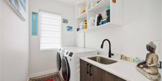 7520 N COOLIDGE AVENUE Gallery 40