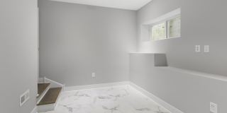 1526 RIDGE Avenue Gallery 18