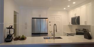 9621 SW 77th Ave Gallery 1