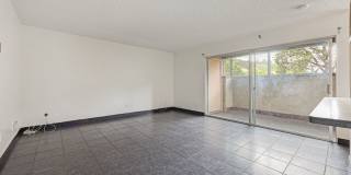 5462 Adobe Falls Rd #8 Gallery 4