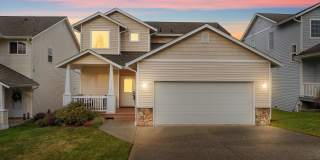 Beautiful 3 bedroom 2.5 bathroom Lake Stevens home! Gallery 1