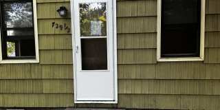 729 1/2 Pine St Gallery 1