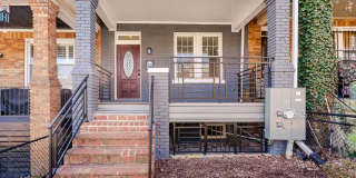 1331 Queen St NE Gallery 1