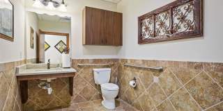 809 Woodrow Wilson Ray Circle Gallery 24